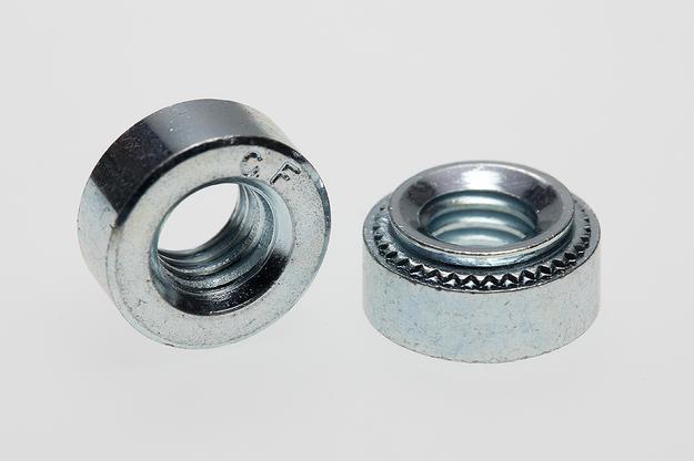 Produktabbildung: CAPTIVE® Einpressmutter Stahl C M4-2